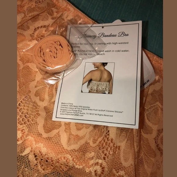 Women’s size XL set of two Flouncey Bandeaus , NWT - Picture 3 of 8